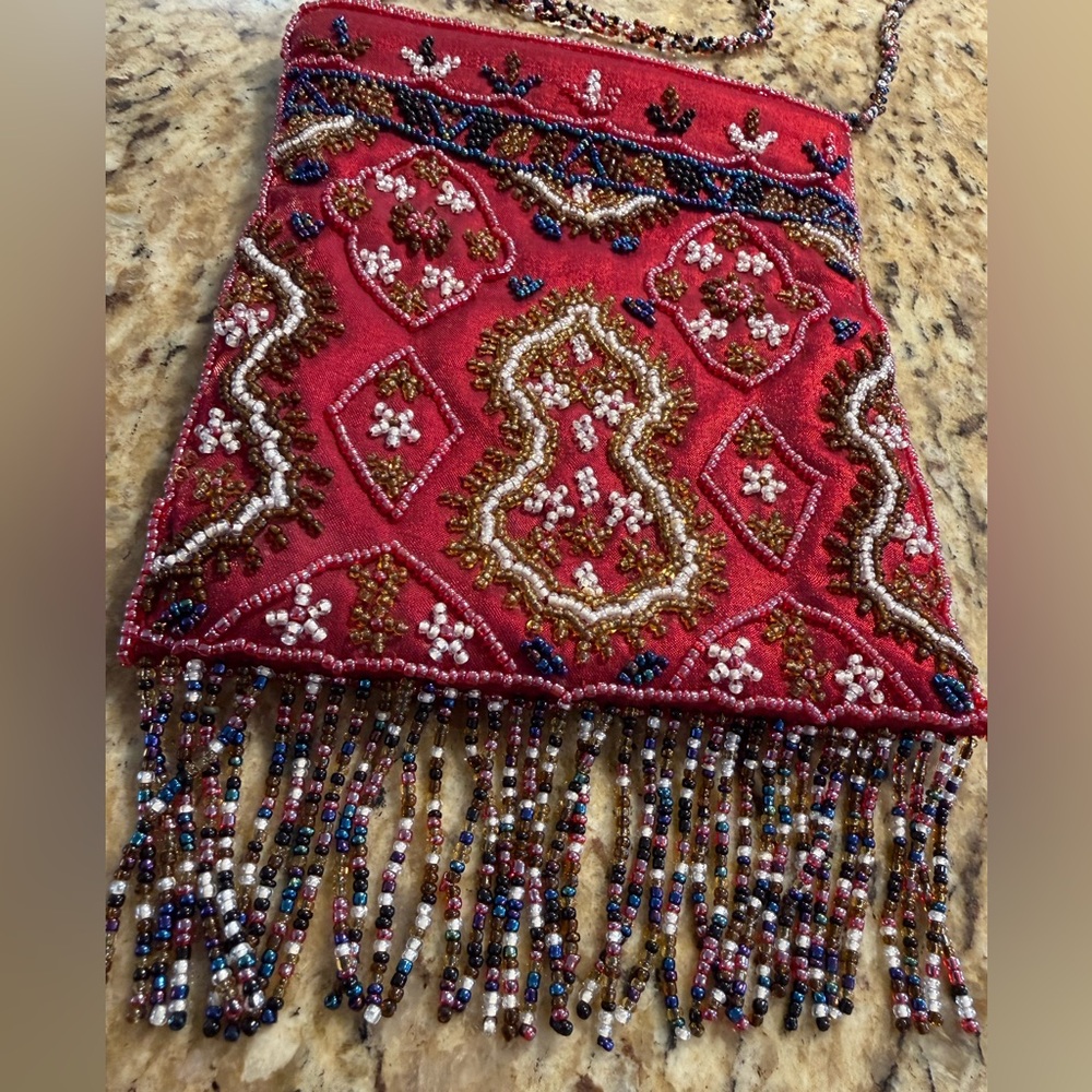 J&X NY - beaded crossbody pouch - Picture 2 of 8